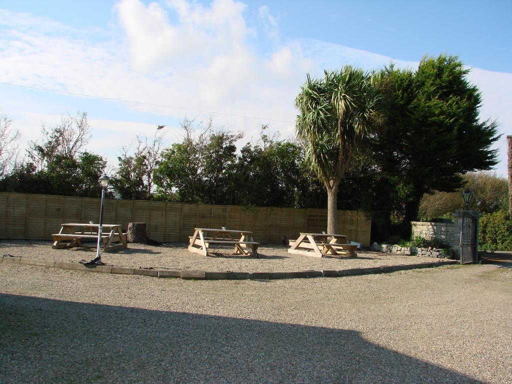 Padua Guest Accommodation Rosslare Rosslare Harbour Eksteriør billede